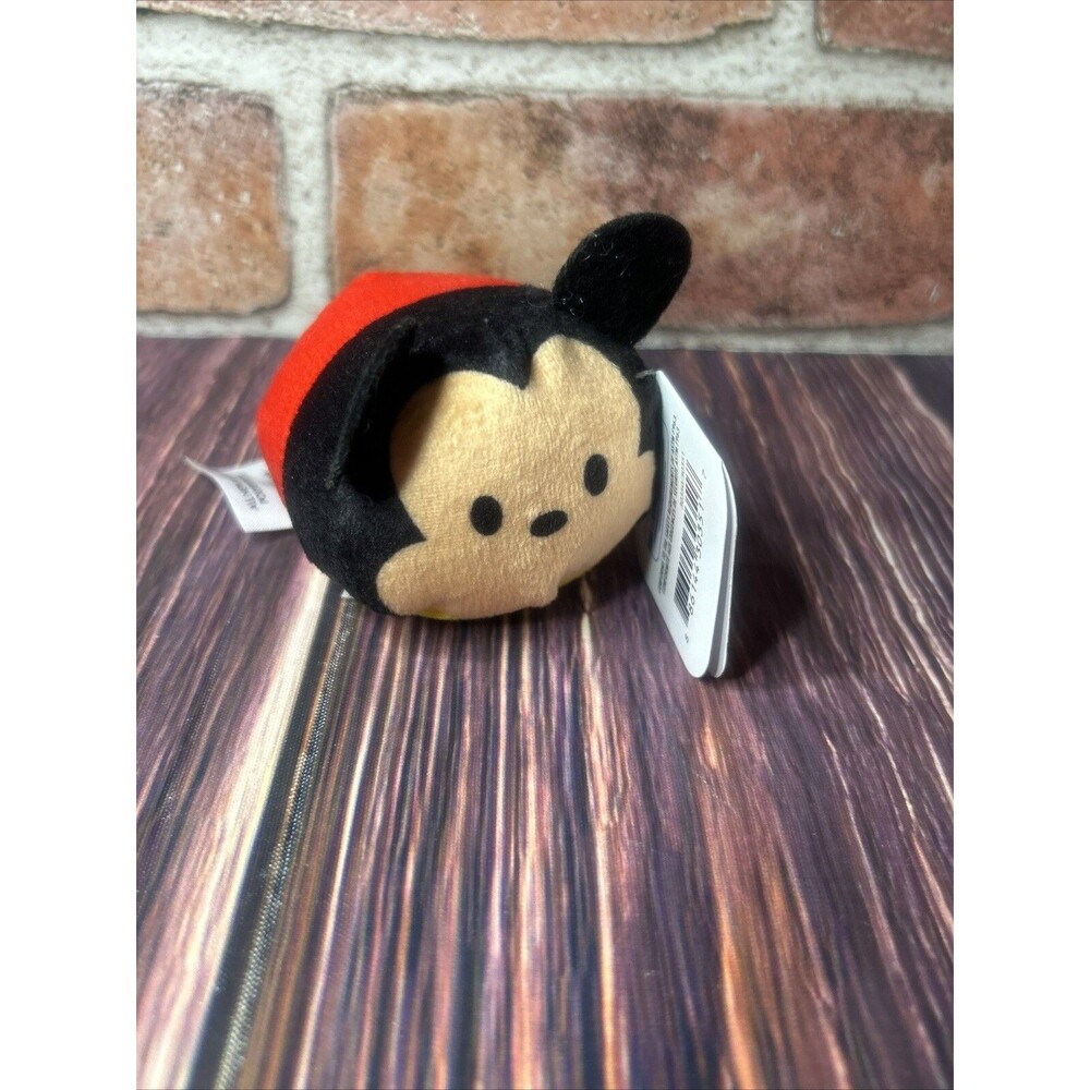 Just Play - Disney Tsum Tsum Mini Plush Stuffed Animal Mickey Mouse 2.5” New